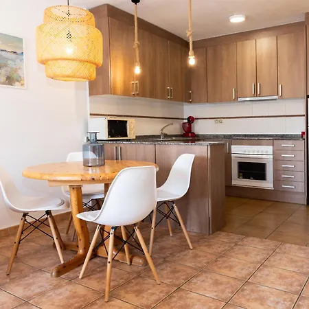 Tatil Evi Camins - Casa En Con Piscina Privada Riumar